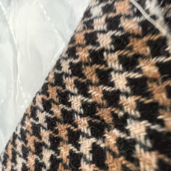 Houndstooth Boutique Wool Coat - Picture 4 of 4